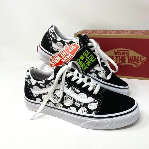 VANS  Old Skool Tm Glow Skulls Suede Canvas Men's Size - Picture 8 of 9